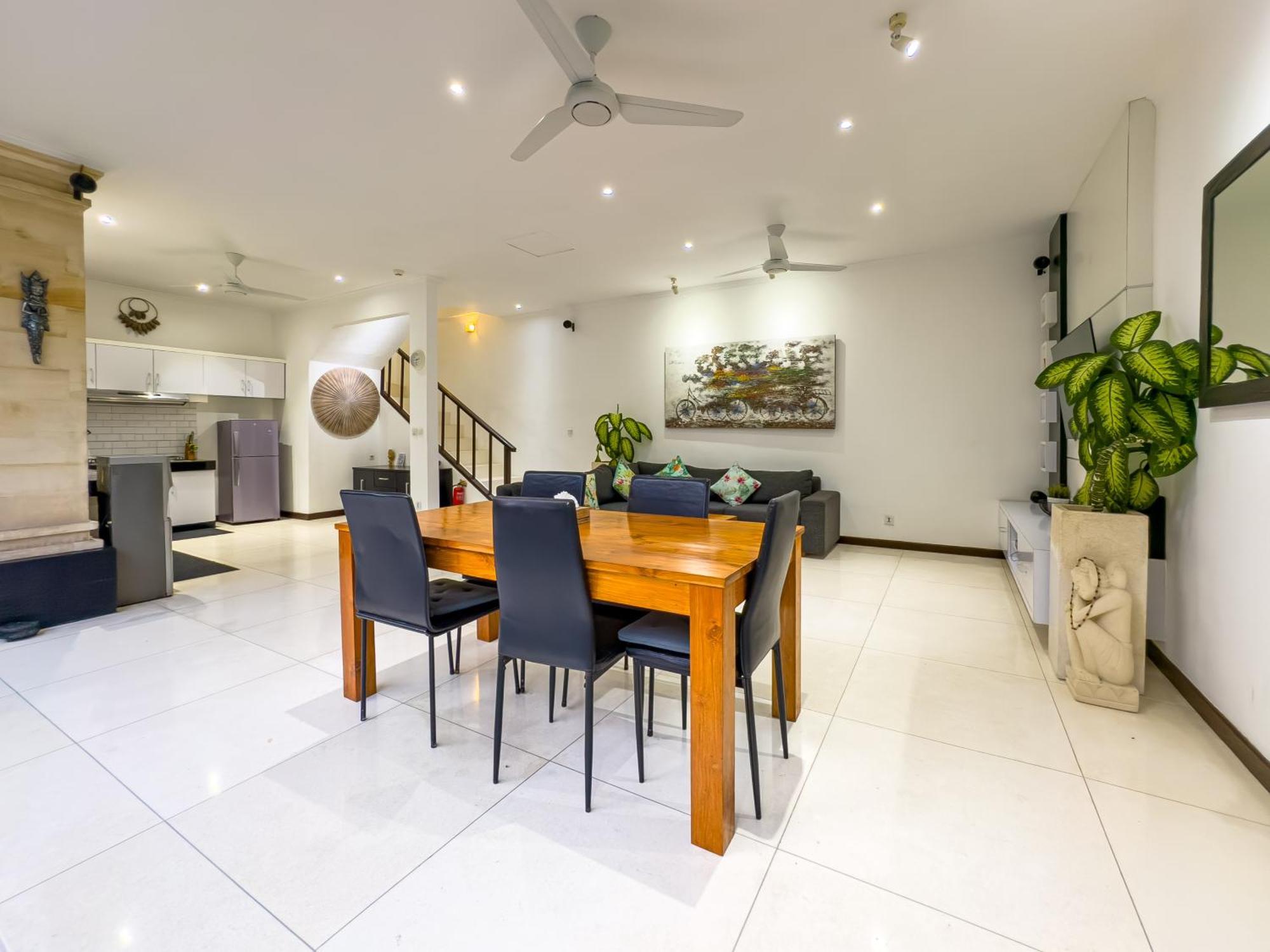 Villa Bugis Kayu Aya Seminyak Номер фото